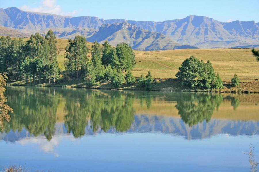 Castleburn Legacy Resort Drakensberg Garden Exterior foto